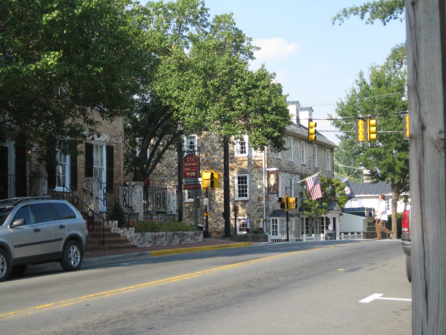 Middleburg VA Main Street